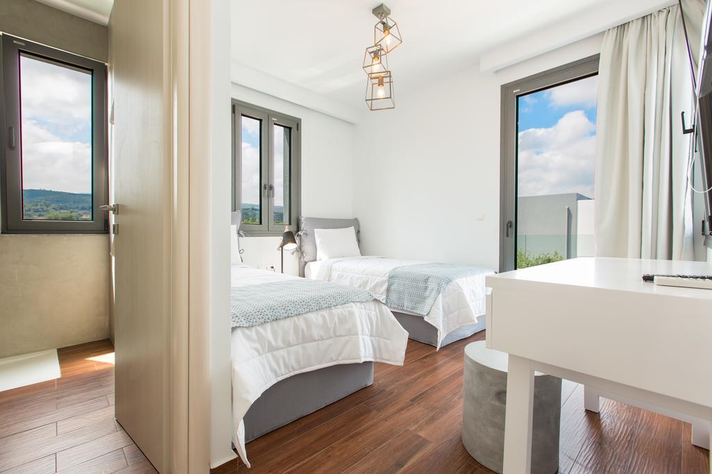 Vilana Exclusive Villas Skouloúfia الغرفة الصورة
